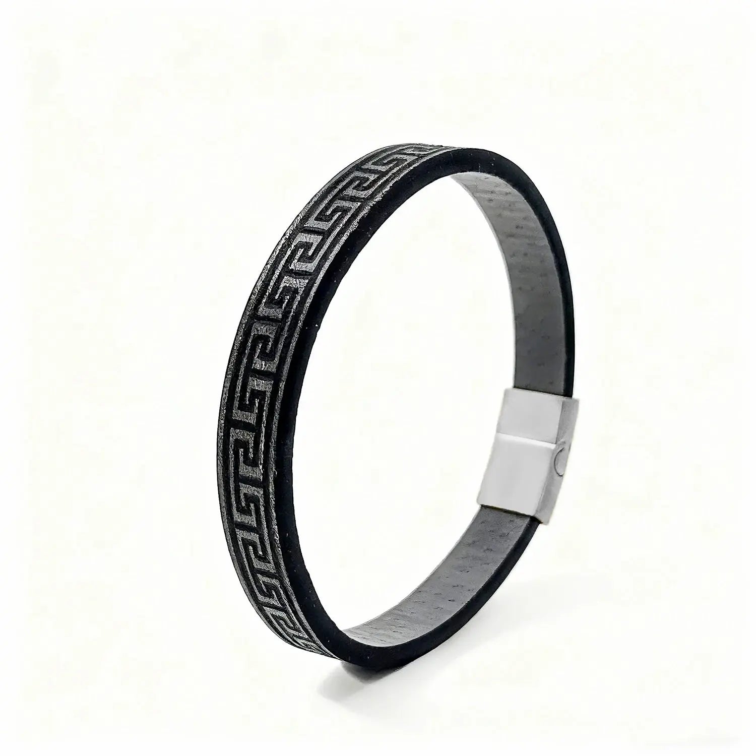 Giorgio Mareno magnetic clasp leather bracelet with sleek design and adjustable strap, featuring smooth leather and secure magnetic closure.